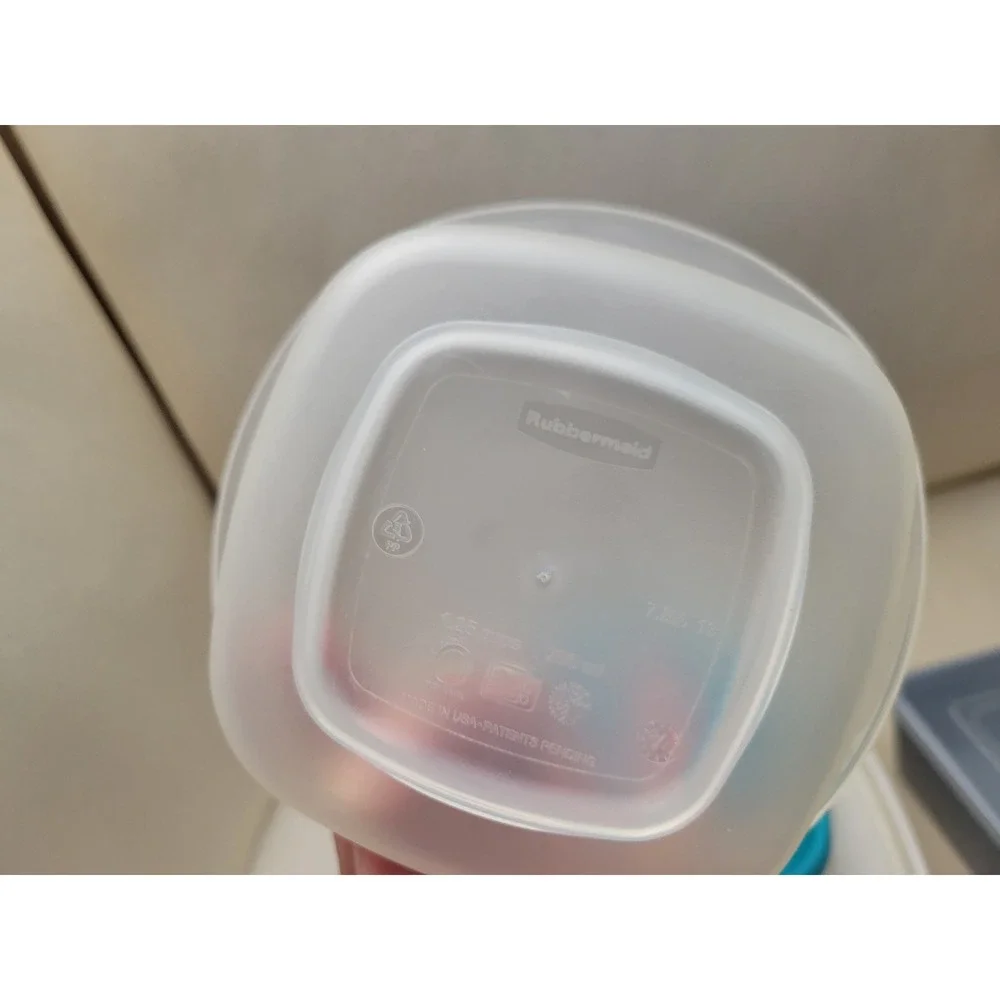VNT Lot Food Storage Rubbermaid EasyFind Servin'Saver #2 Square Ekco Storemates